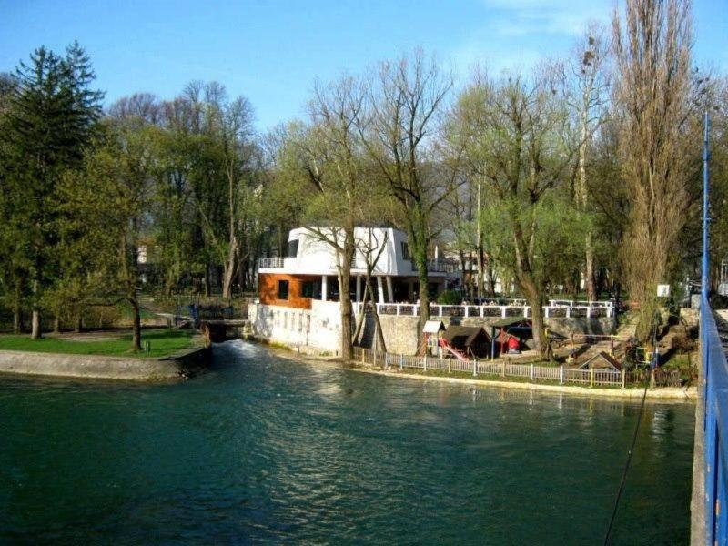 Bihać Hotel Paviljon מראה חיצוני תמונה