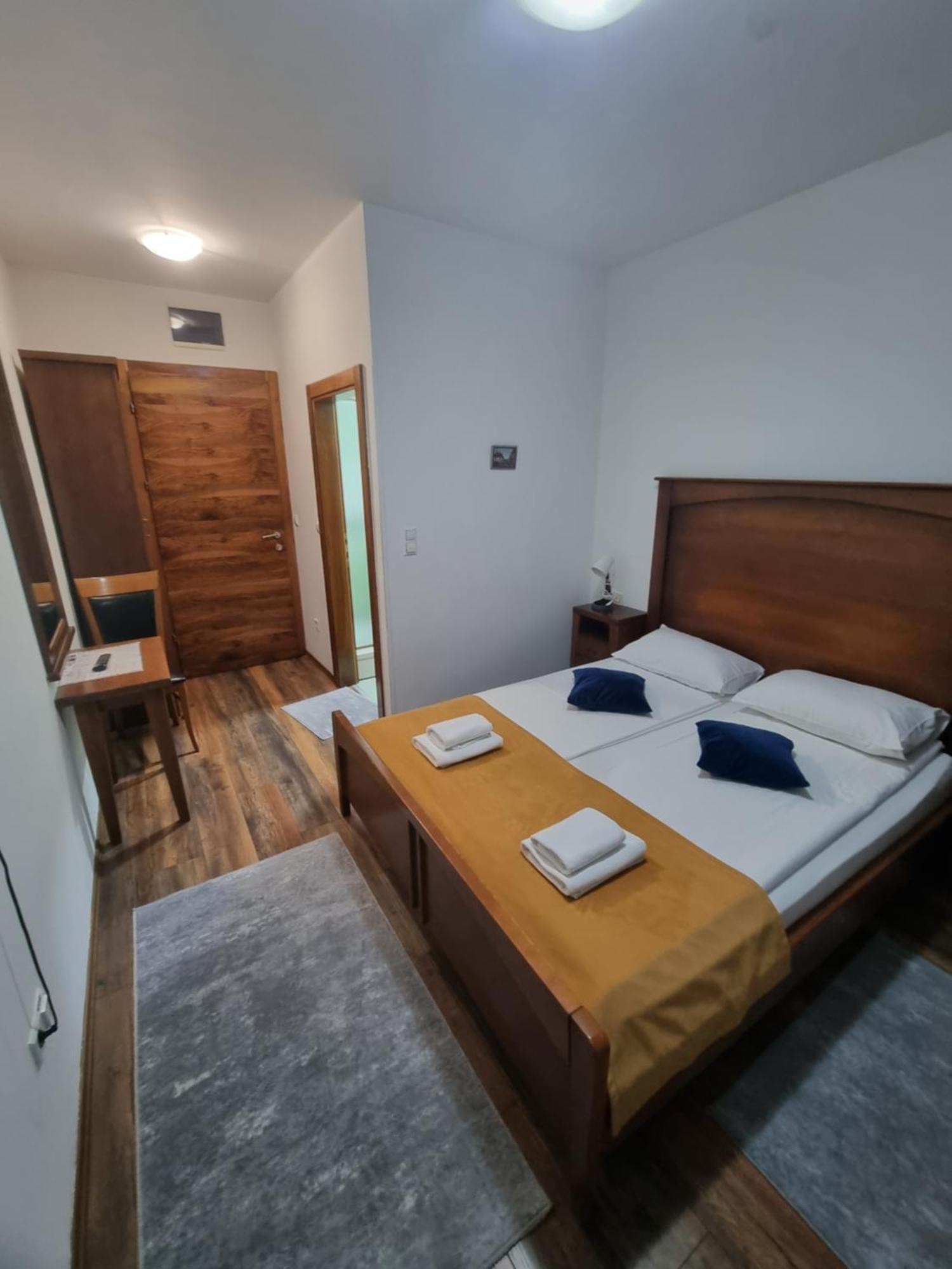 Bihać Hotel Paviljon מראה חיצוני תמונה