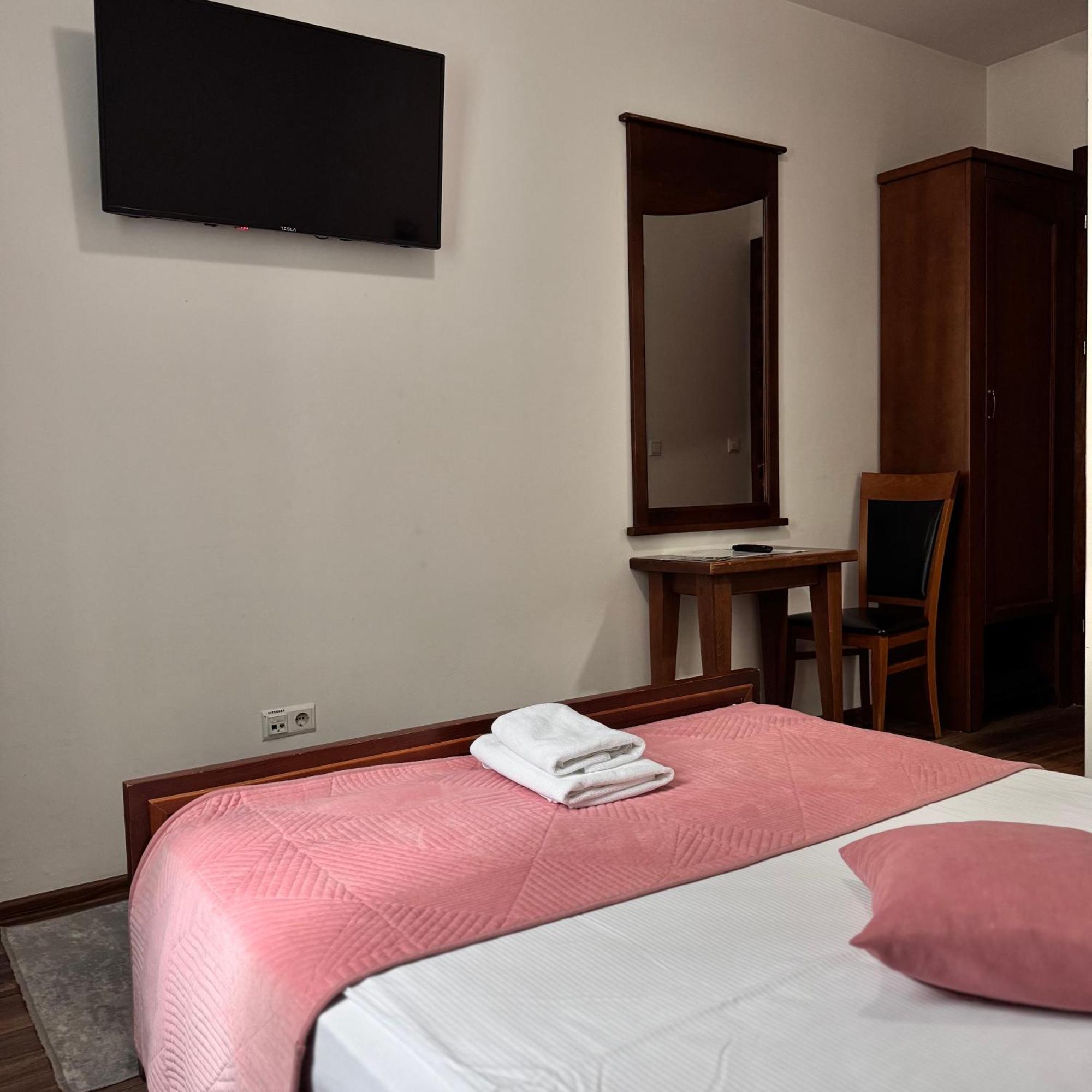 Bihać Hotel Paviljon מראה חיצוני תמונה