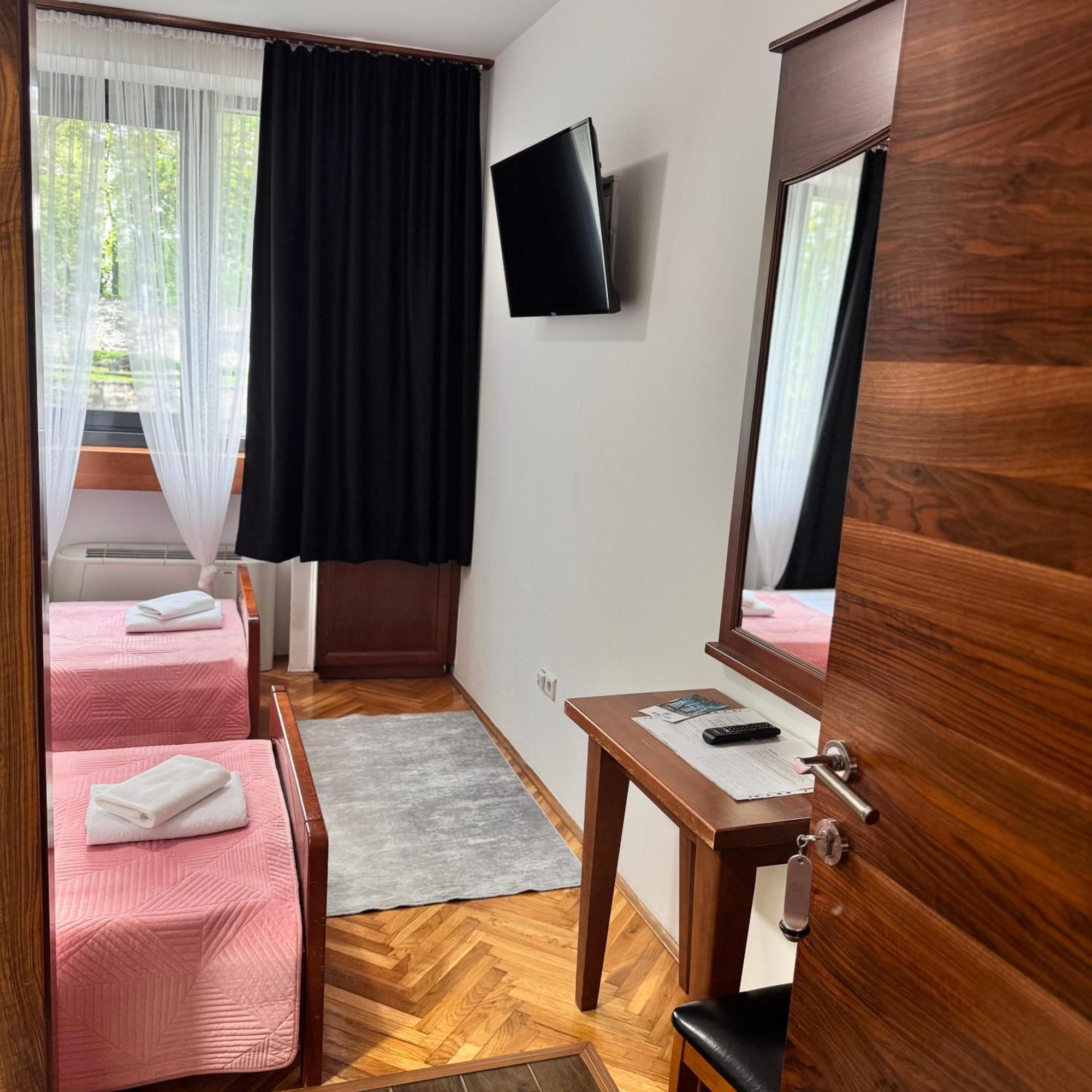 Bihać Hotel Paviljon מראה חיצוני תמונה